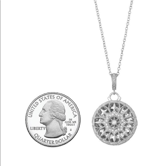 Sterling silver Beatrice locket - Picture 1 of 4
